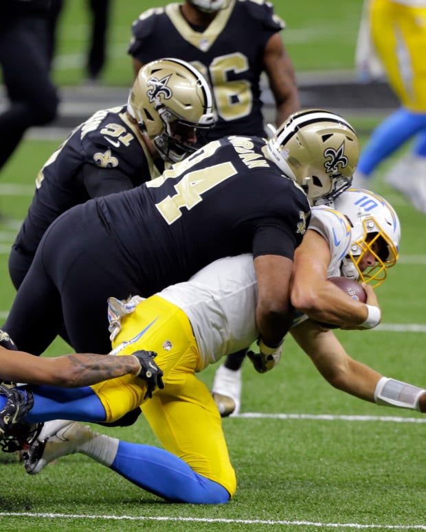 Chargers-Saints_002